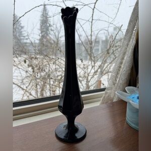 Vintage Fenton bud vase